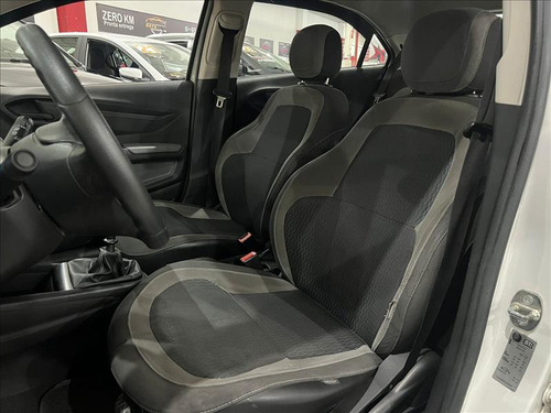 Chevrolet Onix Onix 1.0 lt 8v Flex Manual