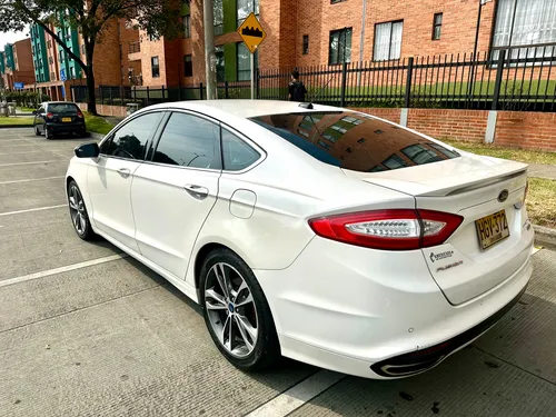 Ford Fusion 2.0 Titanium