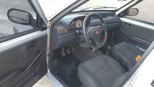 Imagem 8 de 11 de Fiat