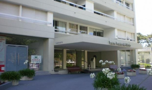 Alquiler Apartamento 2 Dormitorios Roosvelt Para 15 Torre Punta Del Este