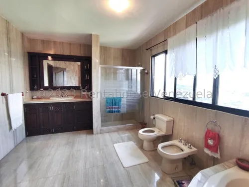 Casa En Venta 23-13961