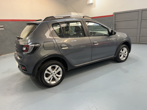 Renault Sandero Stepway 1.6 Dynamique 105cv