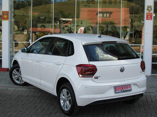 Imagem 4 de 9 de Volkswagen Polo Mf 1.6