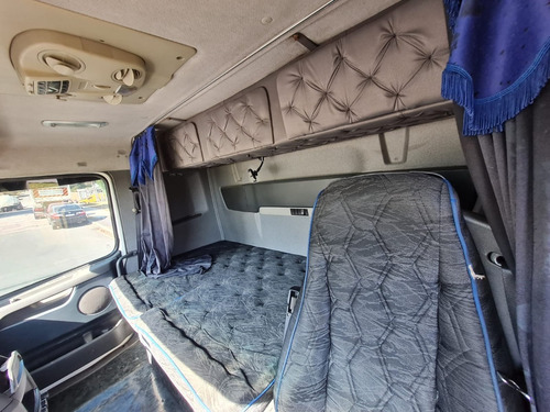 Imagem 13 de 20 de Volvo Fh 440 6x2 Trucado Ano 2011 Automático Puxava Tanque