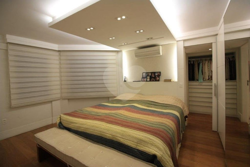 Imagem 18 de 28 de Apartamento Duplex, Todo Reformado Com 4 Dormitórios - Reo256898