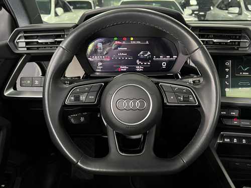 Audi A3 Sedan Sedan S-Line 2.0 TFSI S-Tronic Hibrida