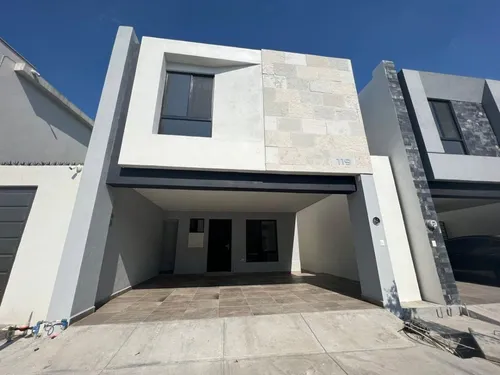 Casa En Venta En Salvaterra Privada En Escobedo Frente Cavazitos