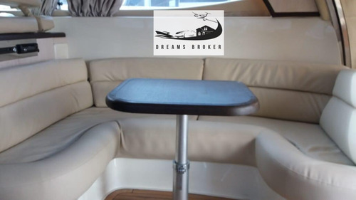 Ferretti 38