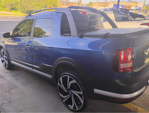 Volkswagen Saveiro 1.6 16v Cross Cab. Dupla Total Flex 2p