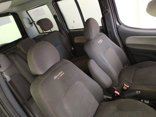 Fiat Doblo 2011 1.8 16v Adventure Locker Flex 5p