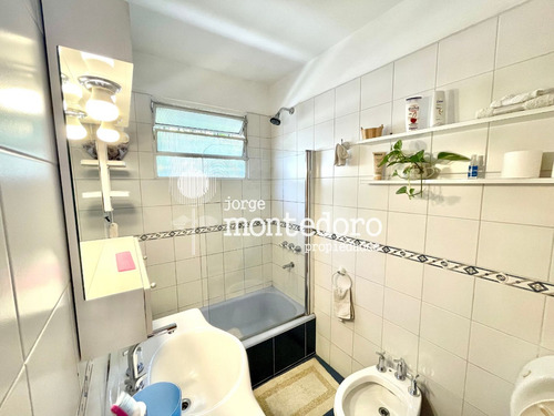 Casa Ph 4 Ambientes En Venta, Haedo Sur. Con Garage.