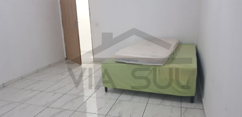 Imagem 19 de 27 de (5.800 M²) Aconchegante Chácara À Venda Em Juquitiba/sp, Contendo Casa Sede Estilo Sobrado, Área De Festas Com Churrasqueira, Integrada Com A Piscina! - 267 - 71047927
