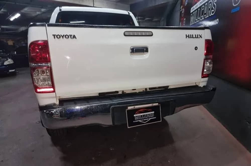 Imagen 5 de 9 de Toyota Hilux Kavak Automatica 4x4