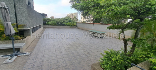 Acogedor Apartamento En Alquiler, Urb. La Florida