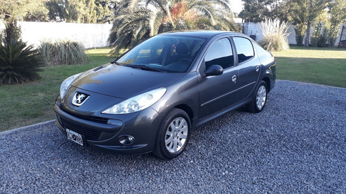 Peugeot 207 Allure Gnc Modelo 2014