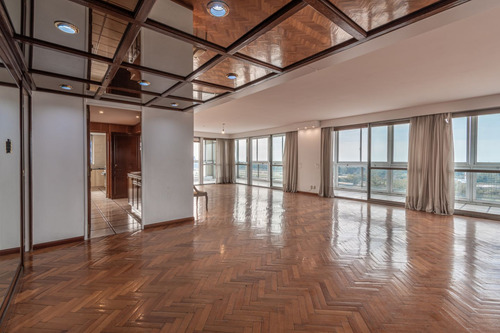 Exclusivo Piso - Torre Categoria - Segur. 24 Hs - 2 Cocheras