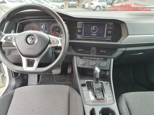 Imagen 14 de 15 de Volkswagen Jetta Trendline T/a 2019