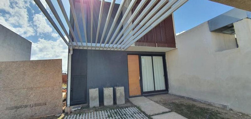 Vendo Duplex En Prados De Manantiales!!! A 5 Min De Barrio Jardin Y 10 Del Centr