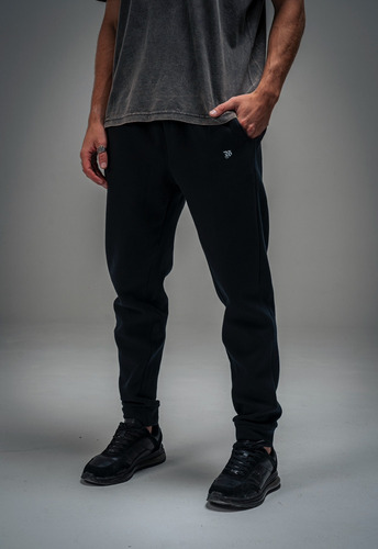 Jogger Algodon Frisa Hombre Acres De Diamante Beyond Self