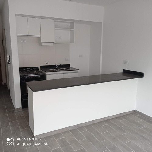 Imagen 4 de 9 de Departamento 2 Amb. Nuevos A Estrenar