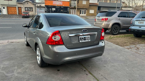 Ford Focus II 2.0 Exe Sedan Ghia At