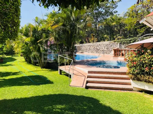 Casa, Venta, Chiconcuac, Morelos, Con Amplio Jardin