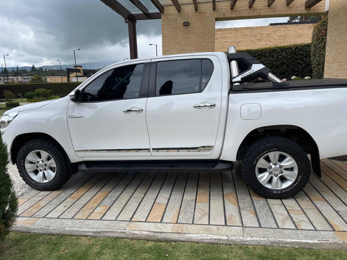 Toyota Hilux 2020 2.4l