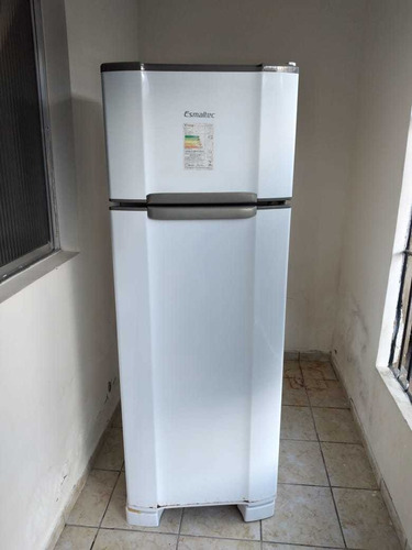 Imagem 5 de 5 de Geladeira