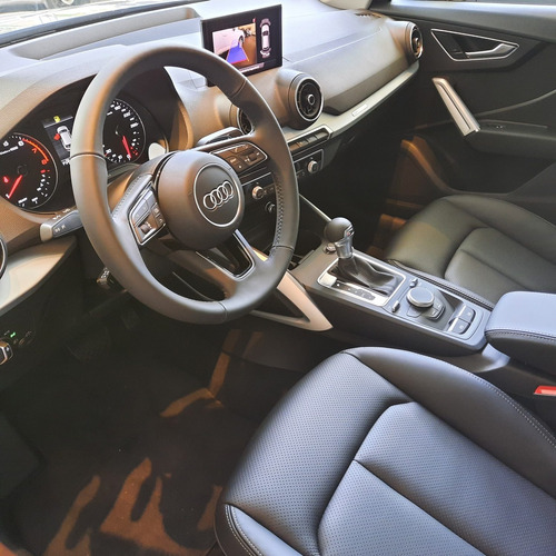 Imagen 7 de 10 de Audi Q2 2020 Aut Q3 Q5 Nuevo Gla Tfsi A1 A3 X1 2019 Usada Tv