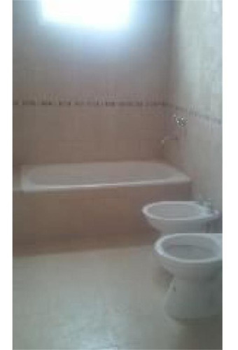 Imagen 7 de 13 de Excelente Duplex En Venta.!!! Poca Antiguedad. Escucha Oferta!!!!!!