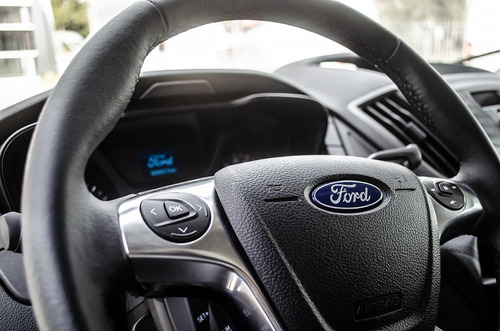 Imagen 14 de 17 de Ford Transit Diesel 2.2l Furgon Medio