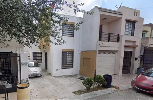 Casa En Remate Bancario En Escobedo, Nuevo León Jcl2