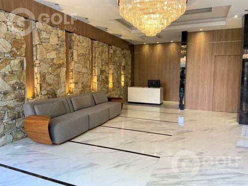Alquilo Apartamento De 1 Dormitorio Con Terraza Al Frente, Garaje, Barbacoas, Punta Carretas