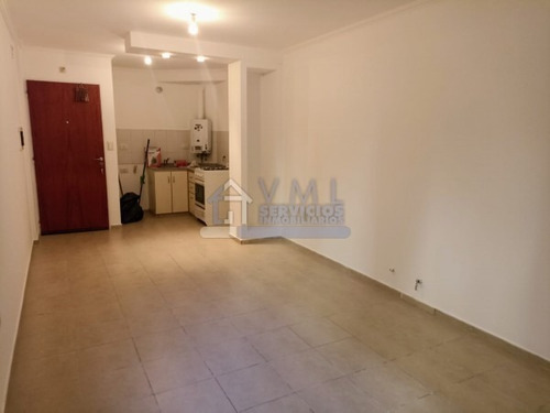 Imagen 6 de 10 de Centro!! Departamento 1 Dormitorio Con Patio!
