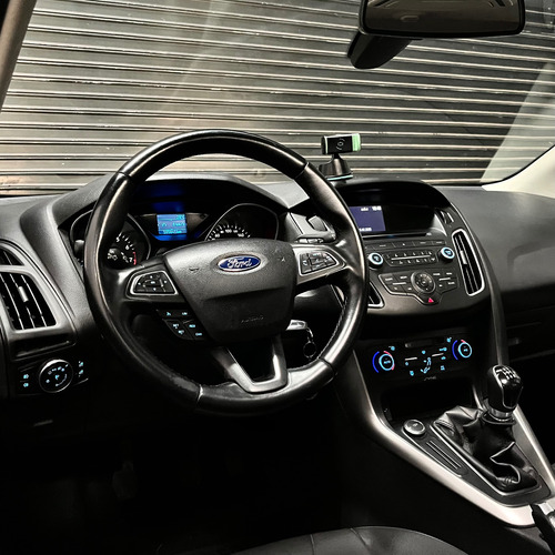 Ford Focus III 2.0 Se Plus Mt