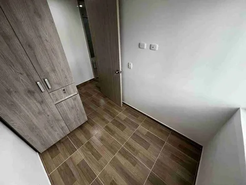 Apartamento En Arriendo En Frailes/dosquebradas (279057310).