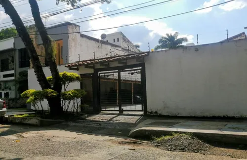 Edificio En Venta En San Fernando Viejo. Cod V10056