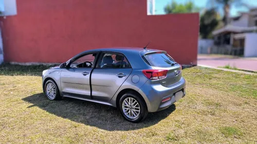 Kia Rio 1.6 Lx Hatchback Mt