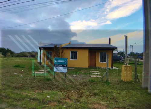 Casa 1 Dormitorio Con Patio Y Estufa A Leña
