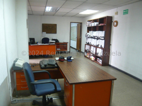 Edificio Industrial Mls #25-1311 Ng