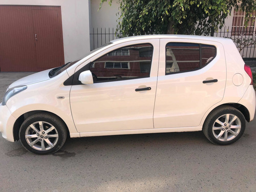 Zotye F100 Full