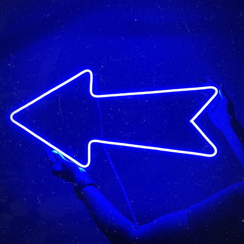 Letrero Led Neon En Acrilico De 3 Mm 40*39cm Flecha