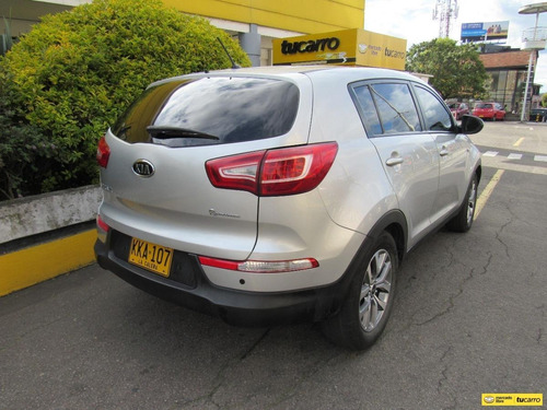 Imagen 5 de 15 de Kia Sportage Revolution 2.0 Turbo Diesel Mecanica 4x2