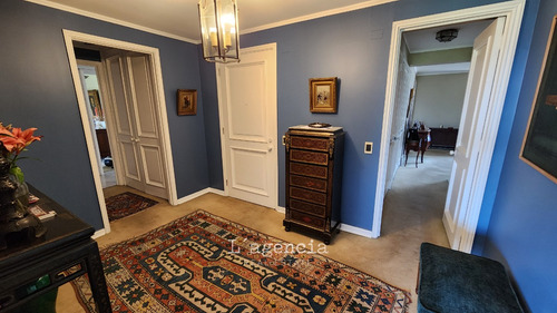 Piso Completo - Cg Los Leones - Vista Insuperable