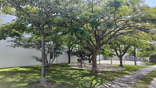 Casa Nueva En Venta En La Cima