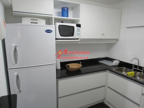Apto En Venta, 2 Dormitorios, Península, Punta Del Este.