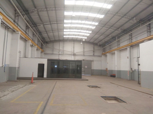 Imagen 3 de 4 de Alquiler Galpón 1200m2 En Valentin Alsina