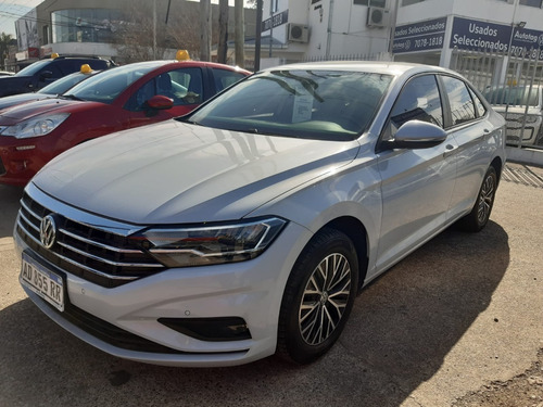 Imagen 2 de 16 de Vw Vento Comfortline (1.4)tsi 150cv 2019