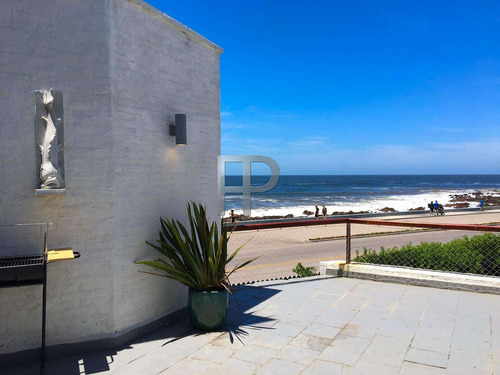 Casa En Venta Punta Del Este 6 Dormitorios, 650 M2 Terreno #1387