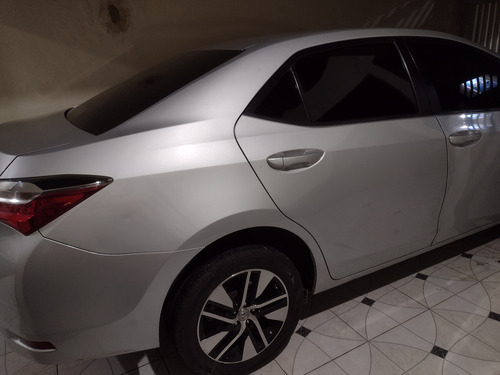 Toyota Corolla 1.8 16v Gli Flex Multi-drive 4p